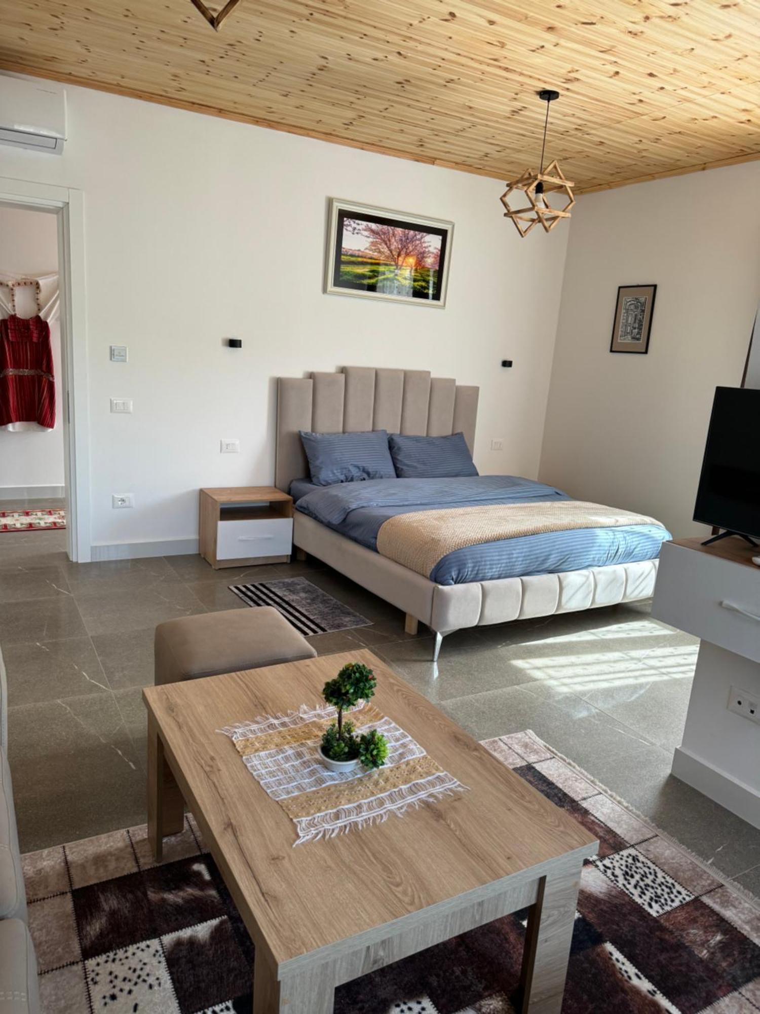 Qyteza Guest House & Camping Шкодер Екстер'єр фото